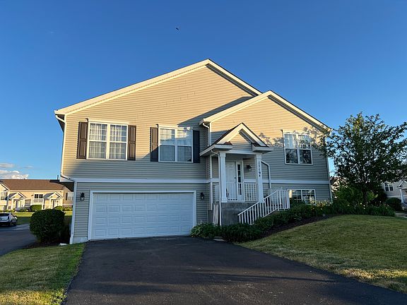 3rd image of 1719 Fieldstone Dr N #1719