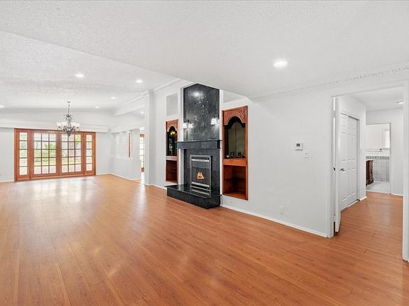 2nd image of 8501 Enfield Ave