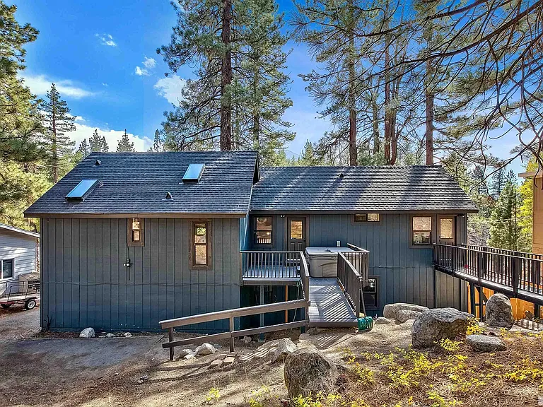 486 Kingsbury Grade — Photo 10