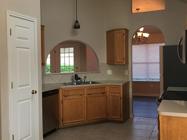 322 Cedar Ridge Dr — Photo 9