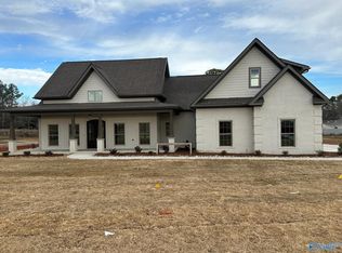 20631 Jeremiah Ln, Athens, AL 35611