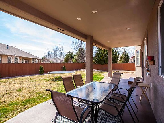 4th image of 2667 Riverwood Ct