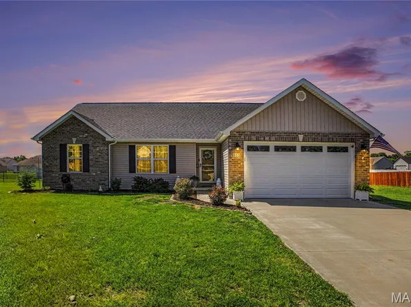 812 Bay Hill Blvd, Union, MO 63084