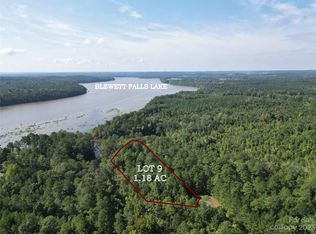 9 Baypoint Trl, Lilesville, NC 28091