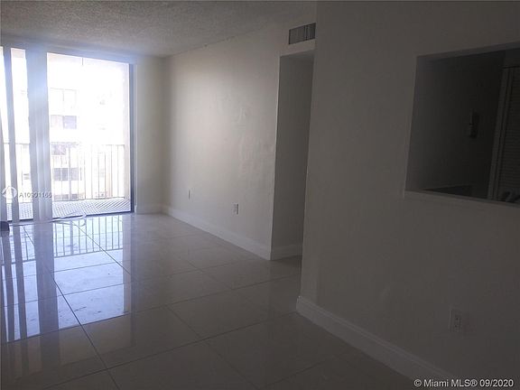 3rd image of 8185 NW 7th St APT 416