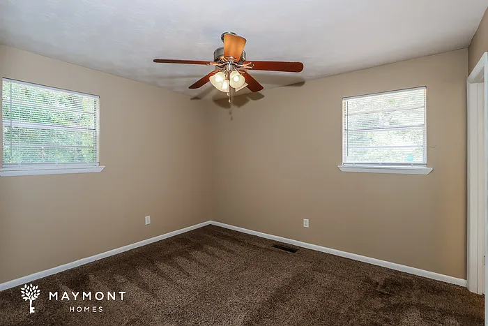 4113 N Sylvania Ct — Photo 11