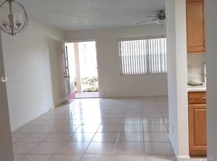 850 SW 133rd Ter #104, Hollywood, FL 33027