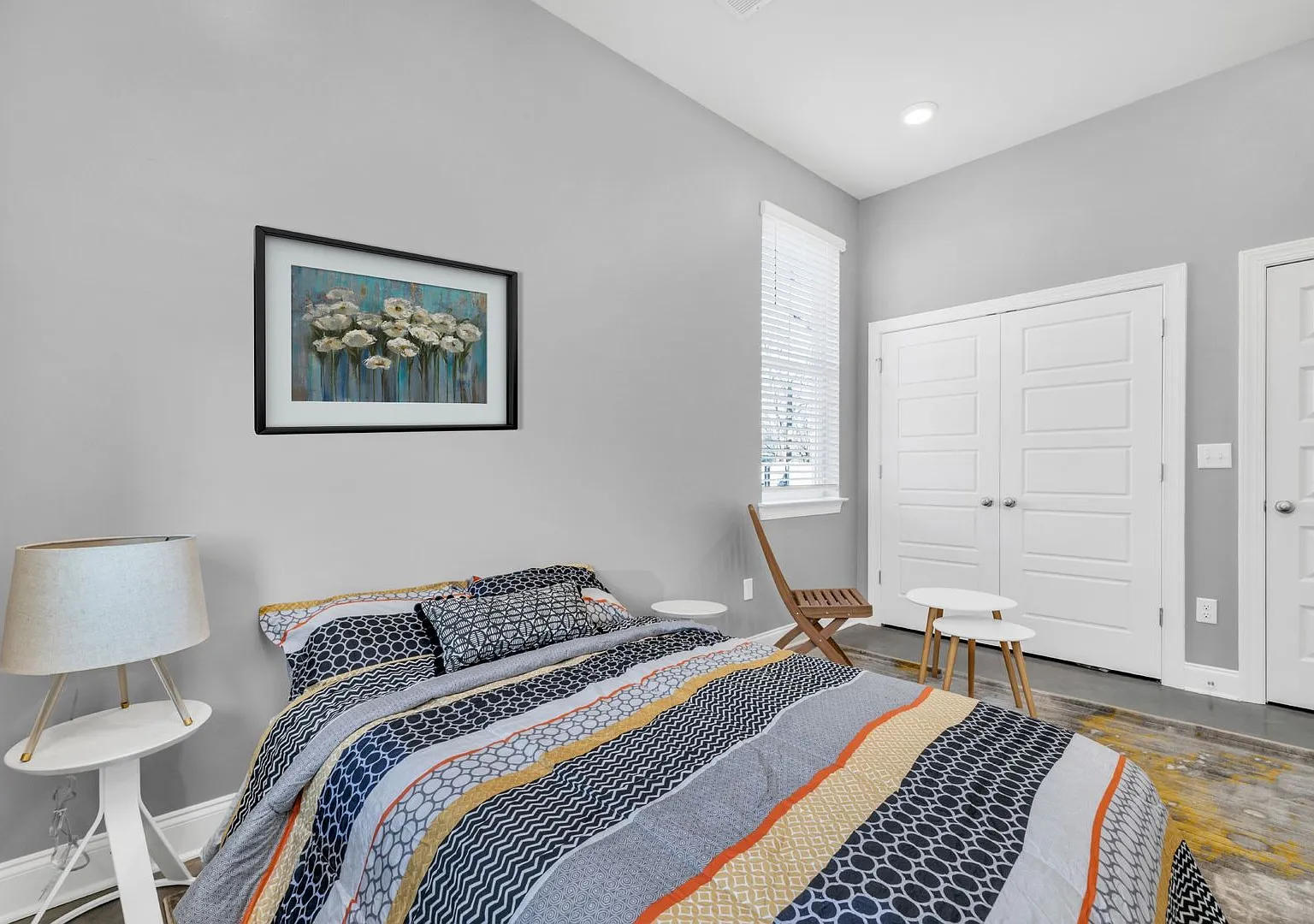 Bailey Row - 2111 — Photo 2