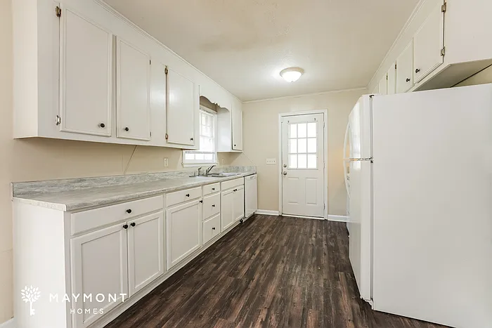 150 Keenan Ave — Photo 8