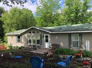 38787 County Road 229, Campbell, MO 63933
