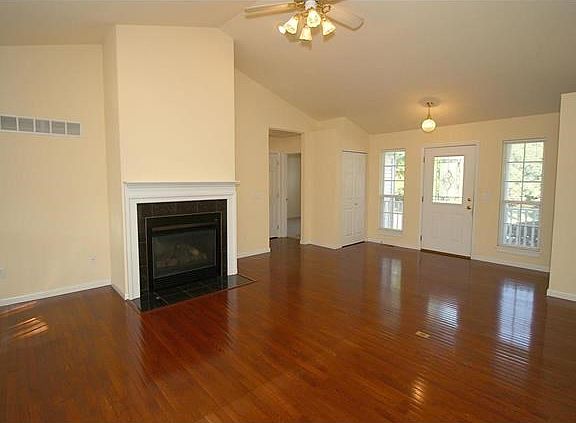 2nd image of 3608 Gwenmill Dr