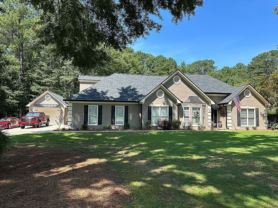 2nd image of 45 Beaubrook Ln