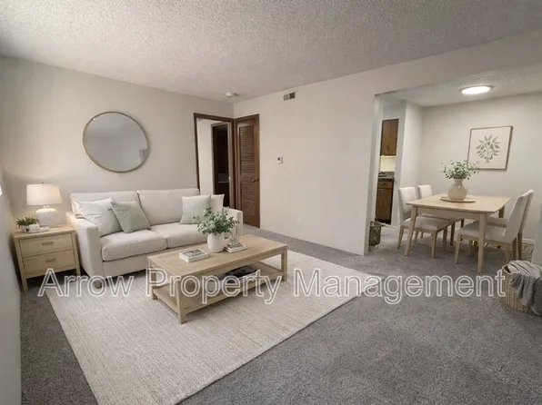 1421 D St, Lincoln, NE