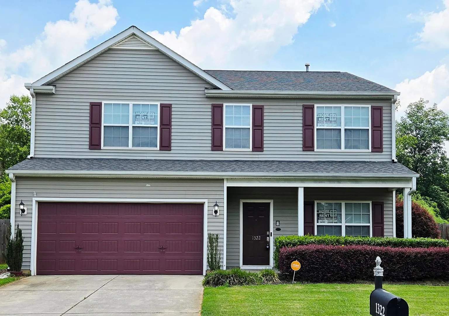 Stunning 4-Bedroom Home for Rent — Photo 1
