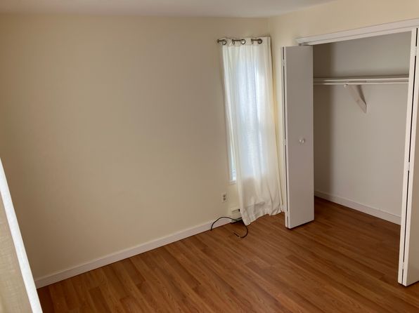 3-436 Western Ave APT 3, Henniker, NH 03242