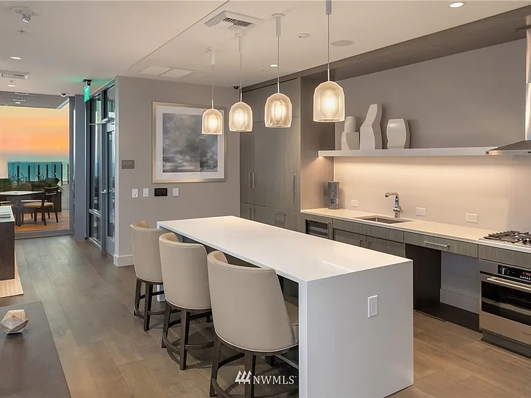 121 Stewart St #1002 — Photo 13