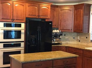 12280 SW Lansdowne Ln, Tigard, OR 97223