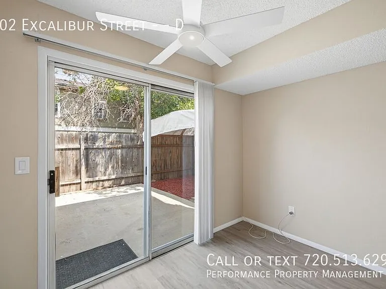 802 Excalibur St #D — Photo 6