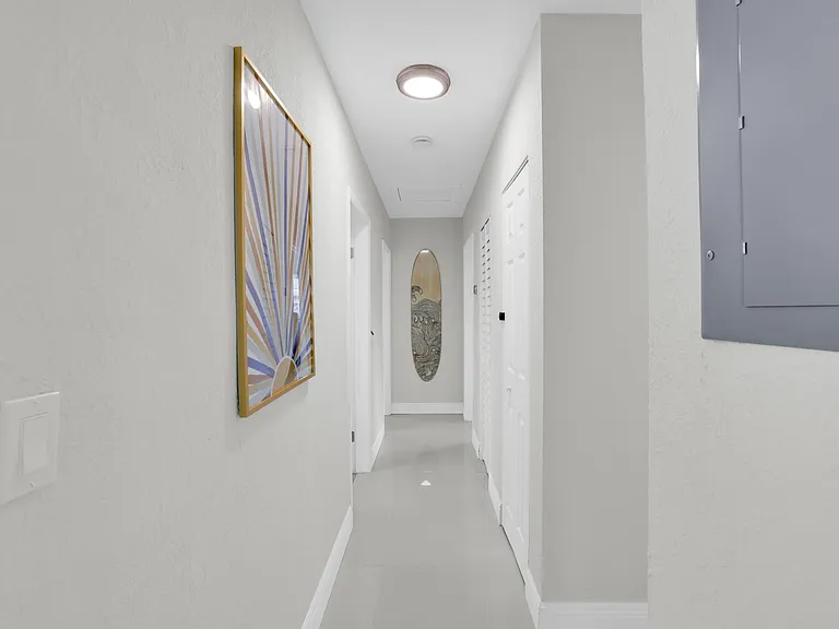 3160 SW 20th Ct — Photo 16
