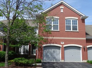 42 Lakebreeze Ct, Lake Zurich, IL 60047