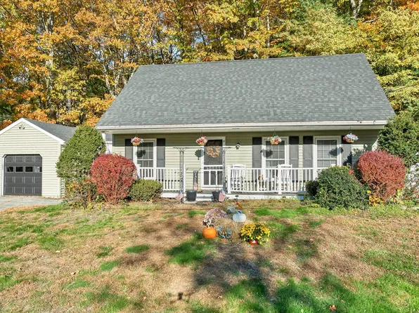 22 Lucas Dr, Haverhill, MA 01830