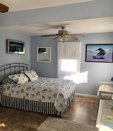 2nd image of 222 Carteret Ave