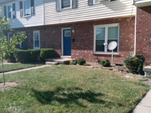 290 Hedgewood Ct, Lexington, KY 40509