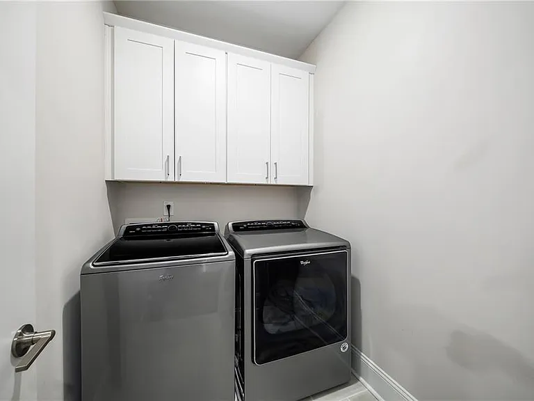 896 Mayfield Rd — Photo 18