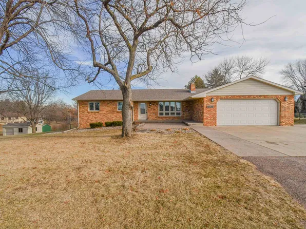 1600 S Powder House Rd, Sioux Falls, SD 57110