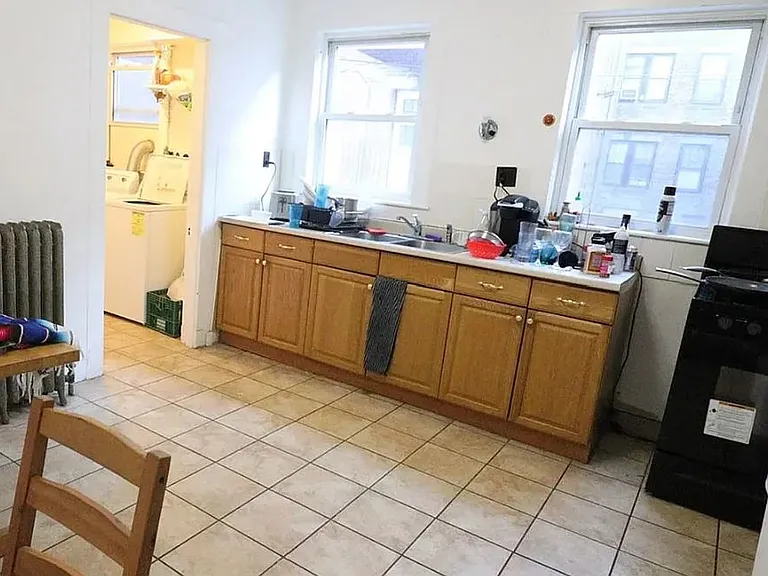 9 Chester St #4 — Photo 5
