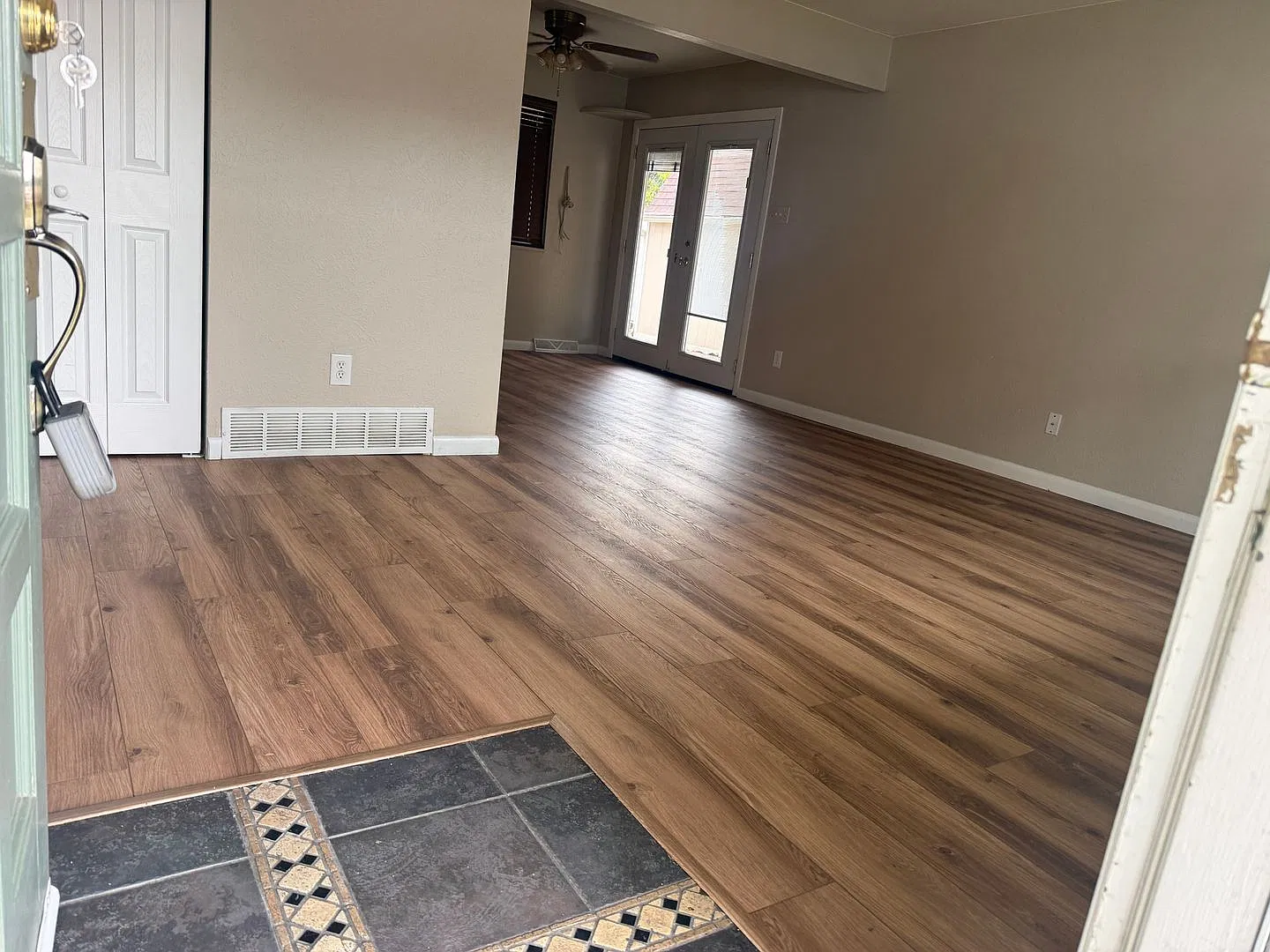 2 Bedroom Available Now — Photo 2