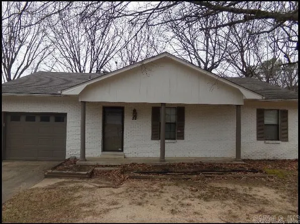 35 Point West Cir, Little Rock, AR 72211