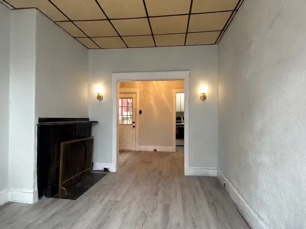 605 W Norwegian St #1, Pottsville, PA 17901