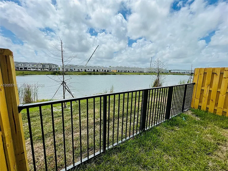 17846 SW 358th Ter — Photo 3