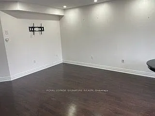 51 Oglevie Dr — Photo 4