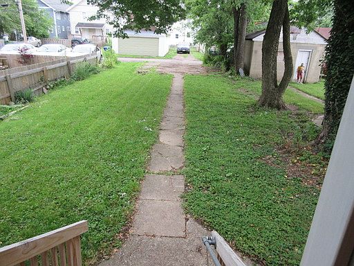 4th image of 495 Chilcote Ave #17580284