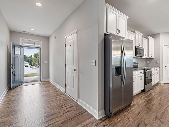 4th image of 3065 Willow Ranch Dr