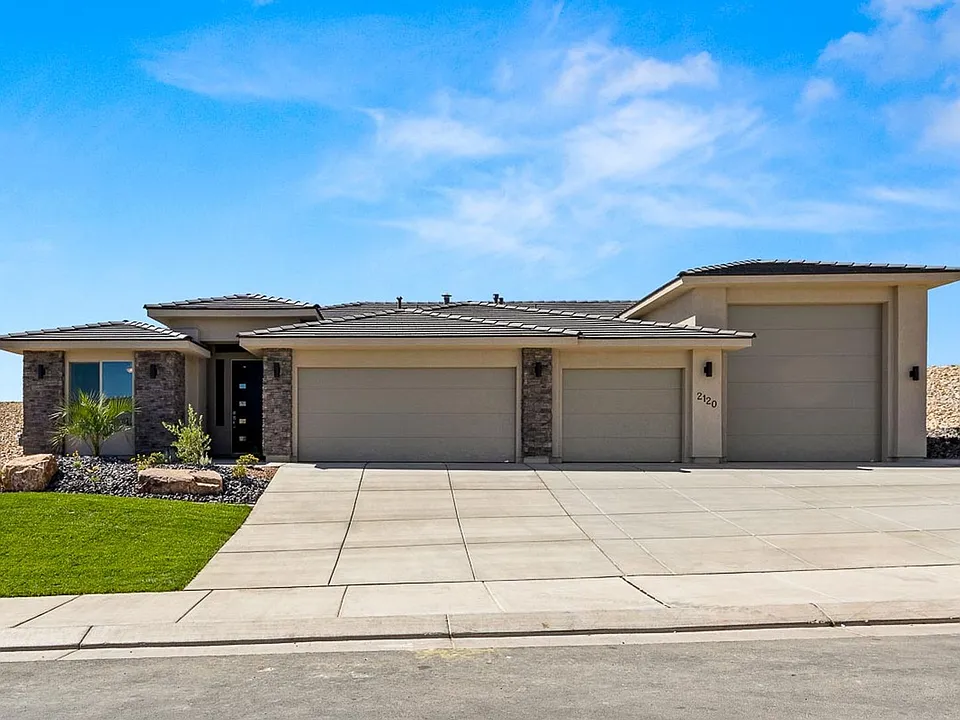 2120 E Yant Flat Dr
