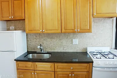 Rented by Living New York
