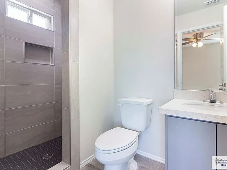 2815 E Price Rd #104 — Photo 4