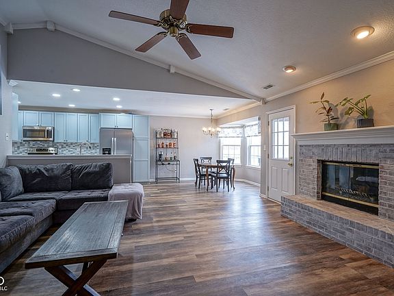 4th image of 6038 White Birch Dr