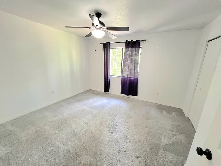 4717 SW 69th Ter — Photo 31