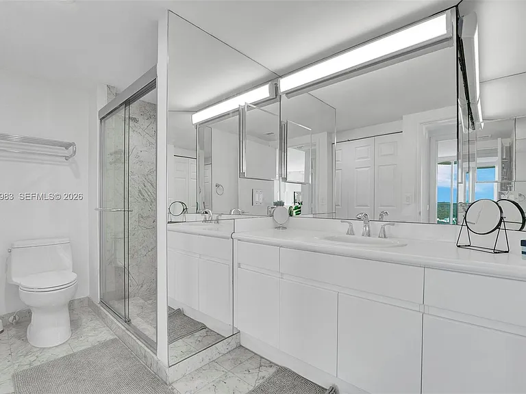 16400 Collins Ave #1944 — Photo 19
