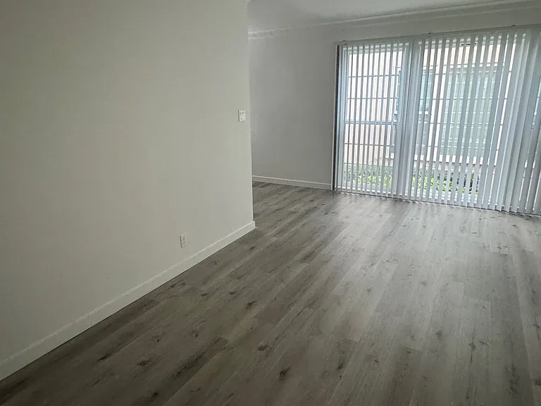 2305 S Halm Ave #1 — Photo 5