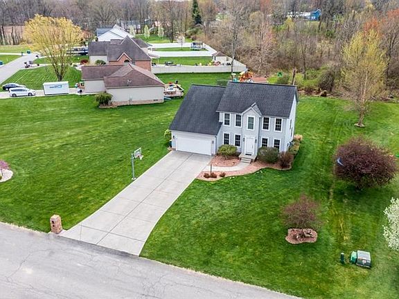 3rd image of 2516 Monsour Dr