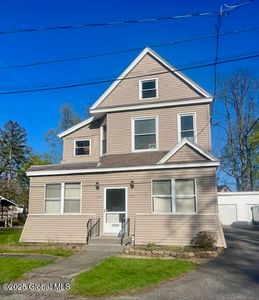 425 Cora Street, Schenectady, NY, 12306