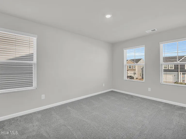 246 Arnette Dr #B — Photo 13