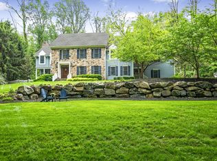 60-2 Lloyd Rd, Bernardsville, NJ 07924