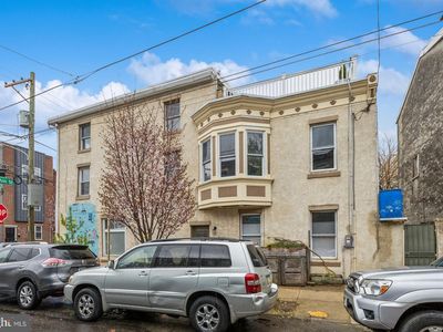 2100 E Dauphin St, Philadelphia, PA, 19125