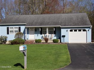 10 Stephen Rd, Scotia, NY 12302